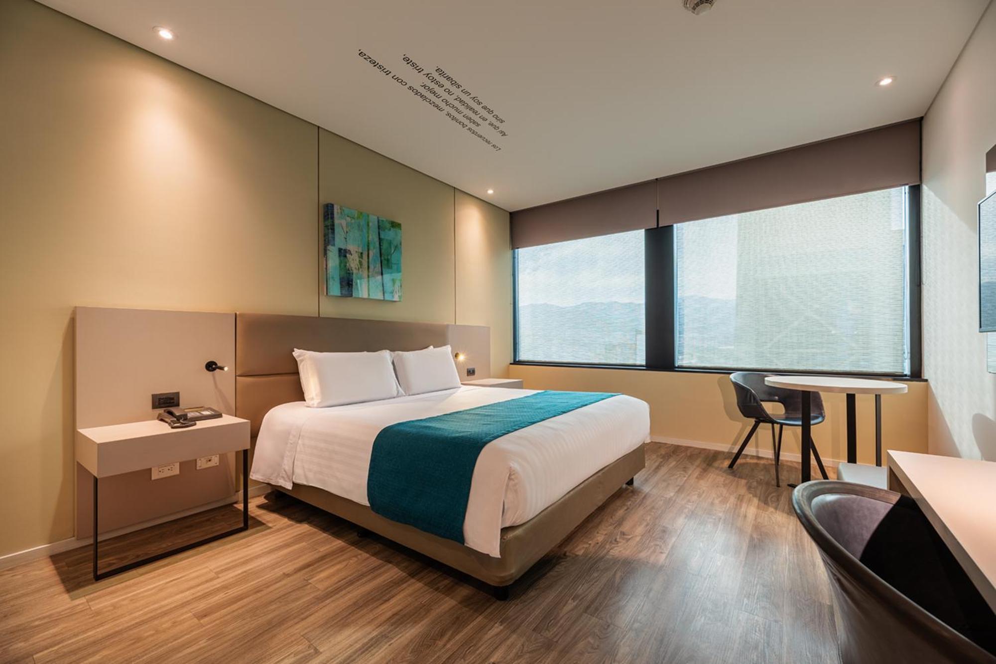 Hotel Estelar Square 메딜린 외부 사진