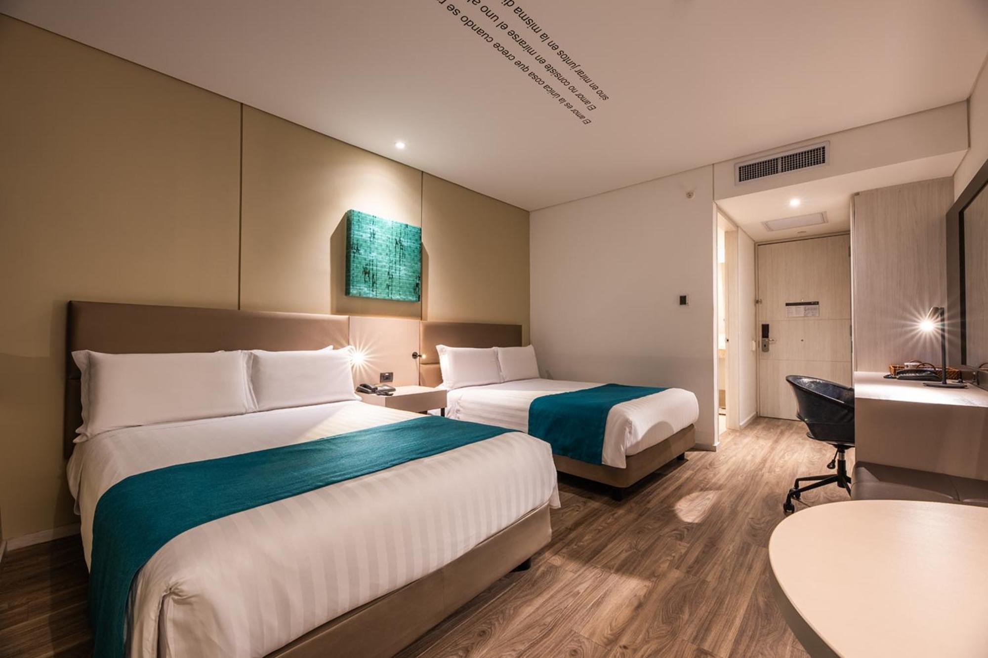 Hotel Estelar Square 메딜린 외부 사진