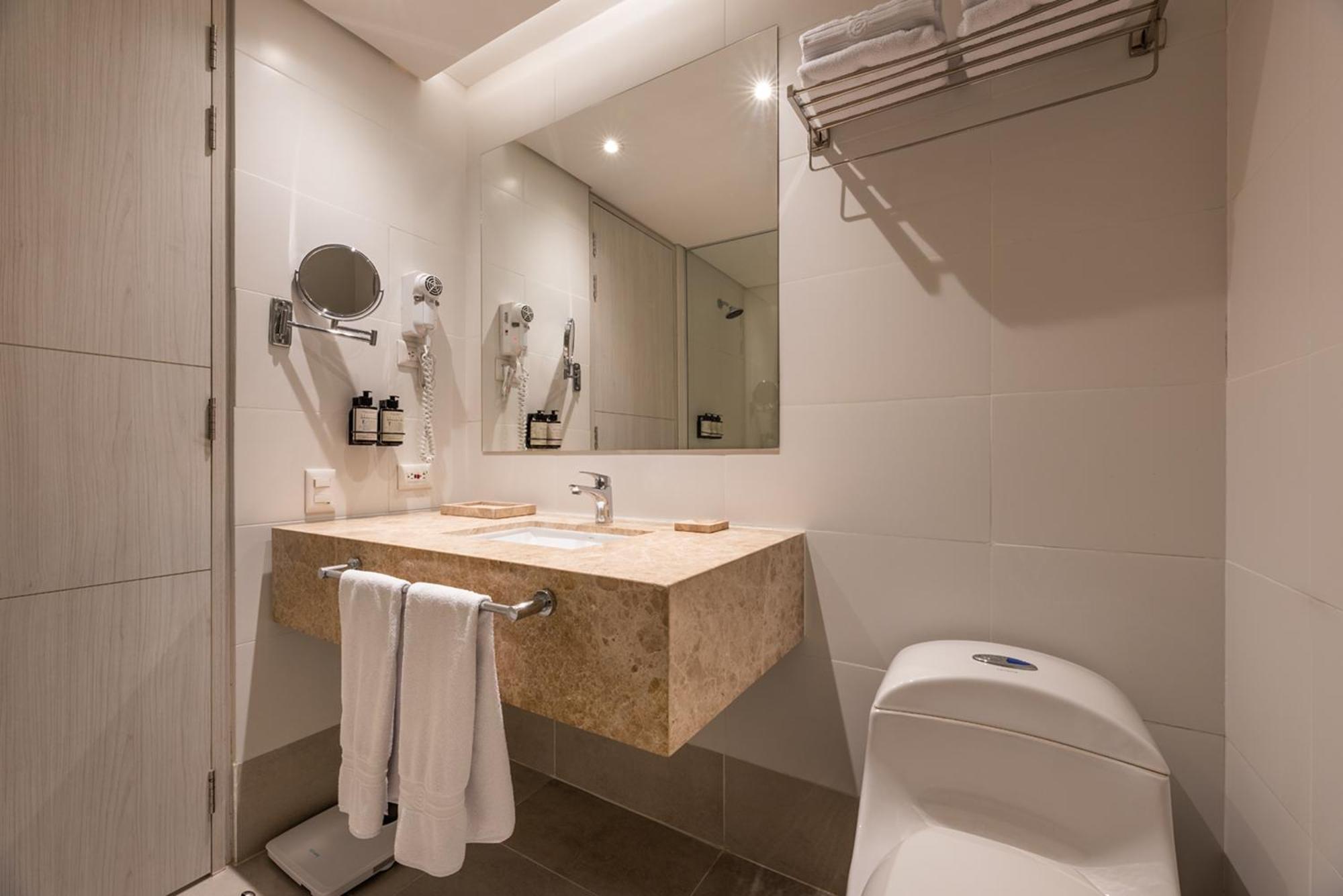 Hotel Estelar Square 메딜린 외부 사진